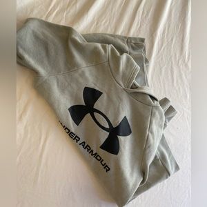 Under Armour youth hoodie size Med.